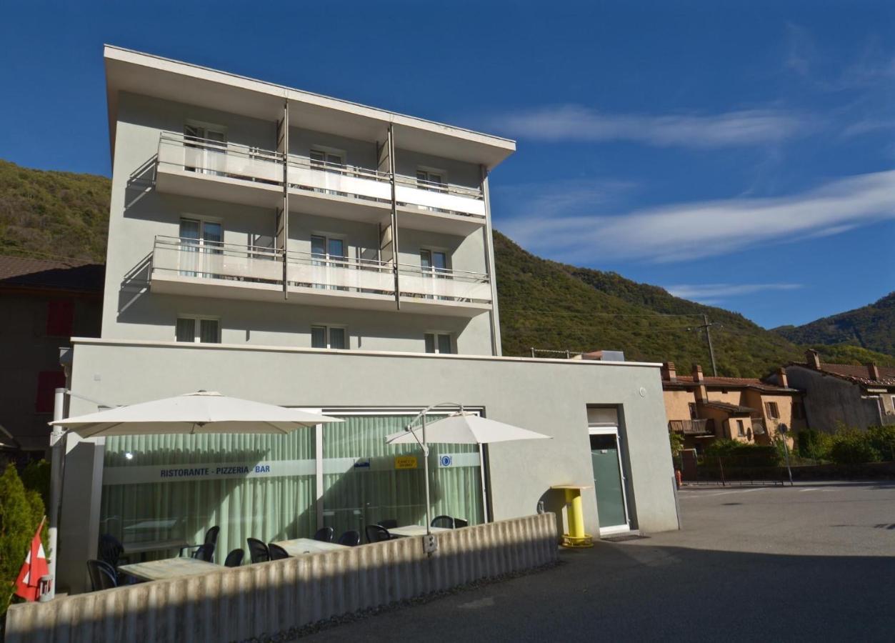 Albergo Elvezia Monteceneri Buitenkant foto