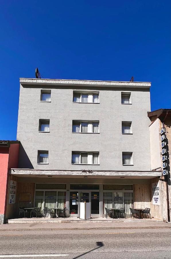 Albergo Elvezia Monteceneri Buitenkant foto